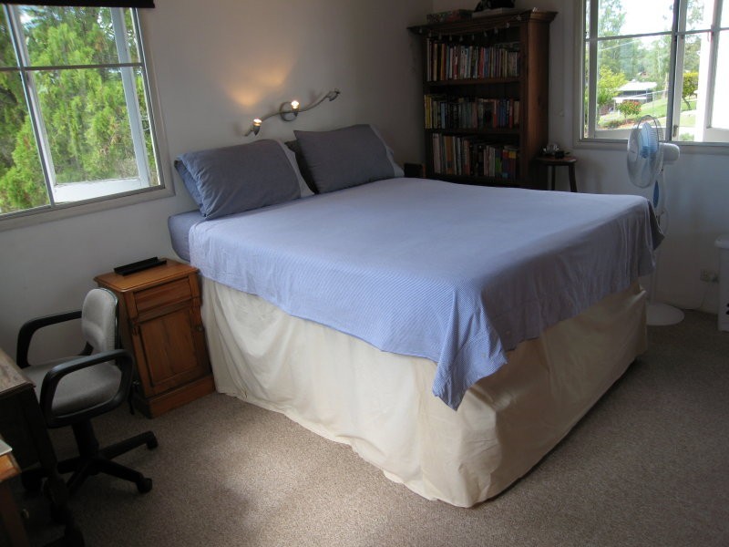 63 Macnaughton Street, Stafford QLD 4053