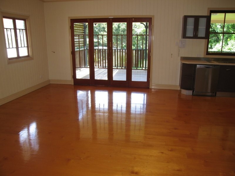 25 Gilbert Road, Windsor QLD 4030