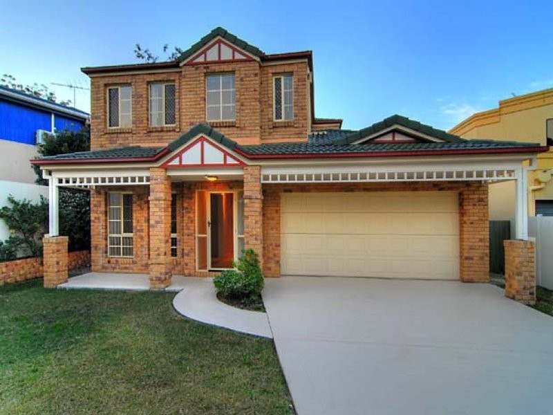 7 Daniel Place, Newmarket QLD 4051