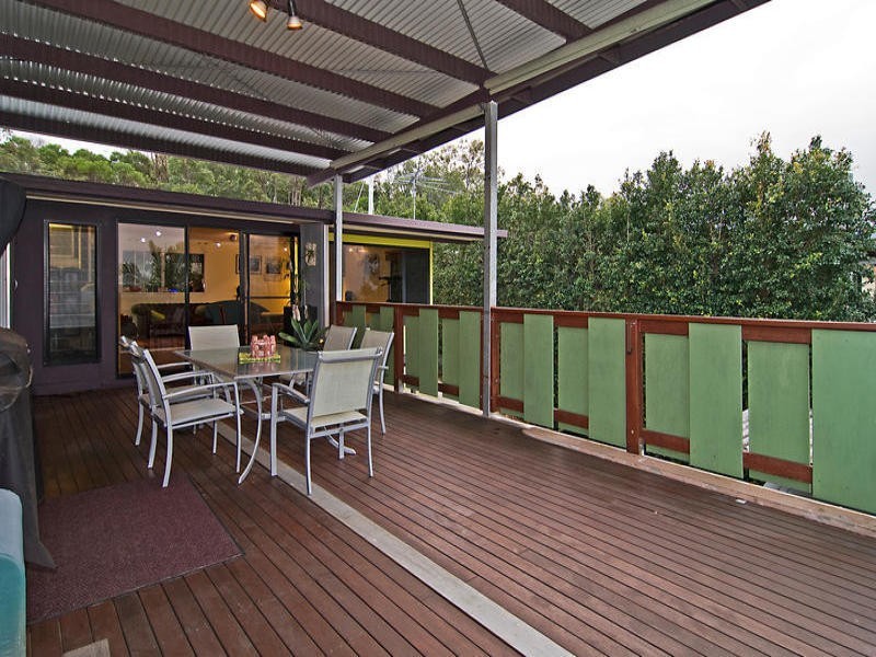 32 Caratel Street, Stafford QLD 4053