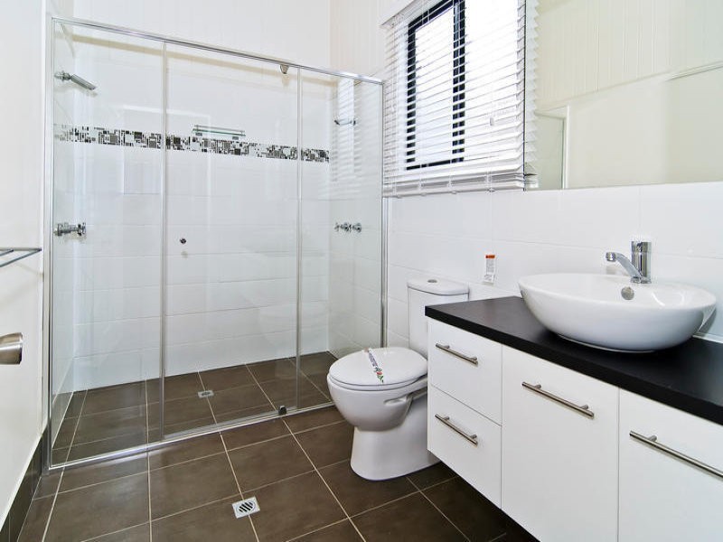 18 Ainslie Street, Alderley QLD 4051