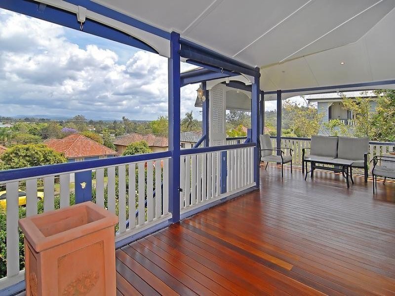 25 Royal Parade, Alderley QLD 4051