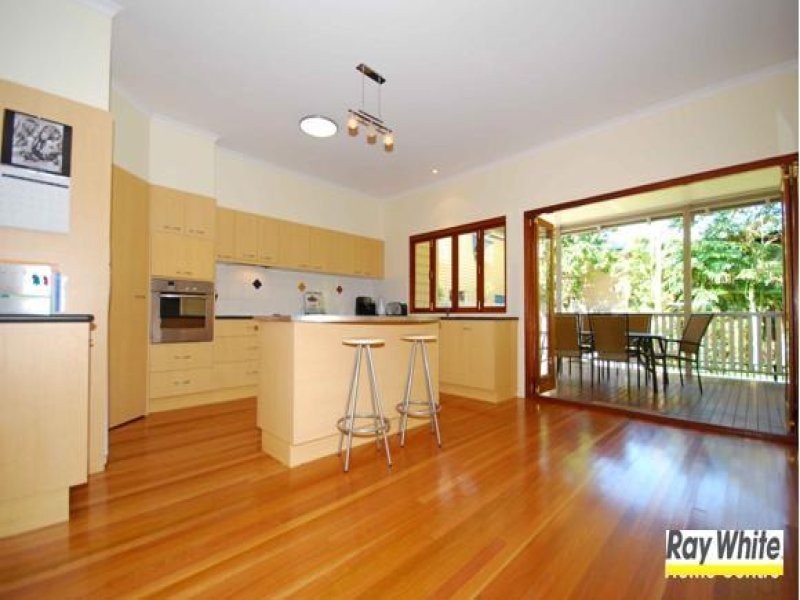 20 Dalston Street, Newmarket QLD 4051