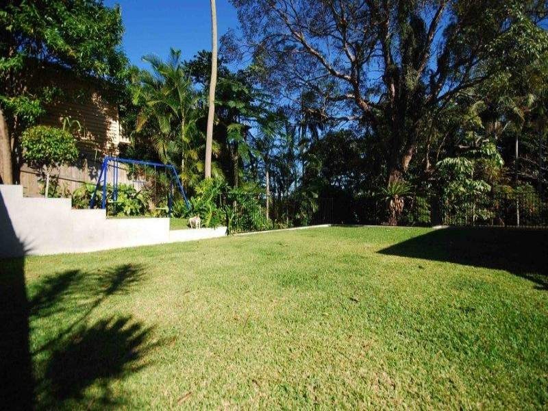 20 Dalston Street, Newmarket QLD 4051