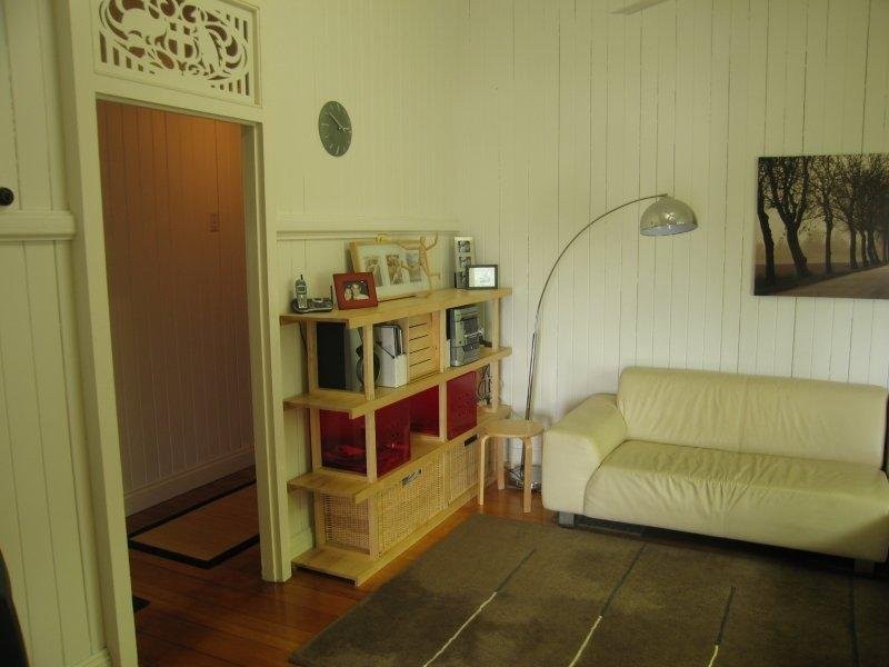 13 Cox Road, Windsor QLD 4030