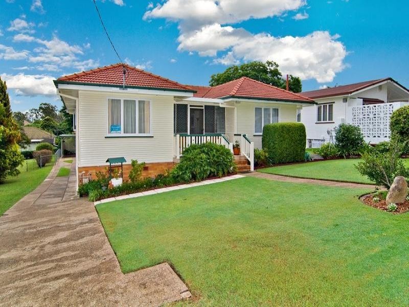 18 Gabon Street, Stafford QLD 4053