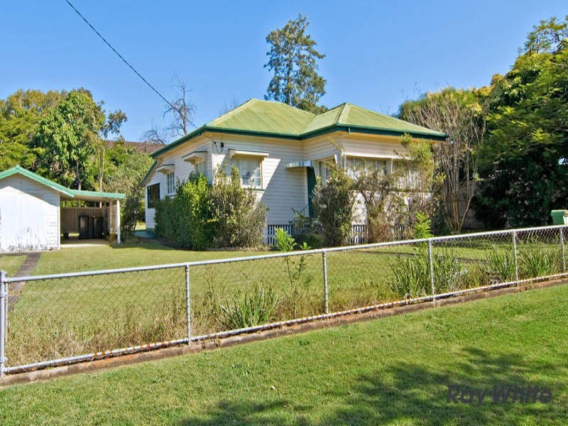 10 Aldinga Street, Gaythorne QLD 4051