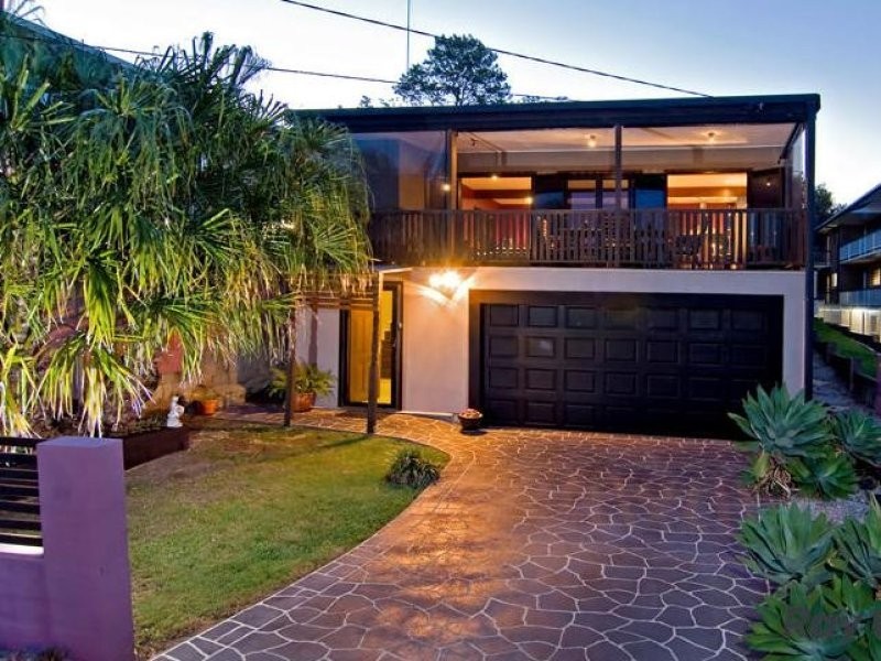 16 Lorne Street, Alderley QLD 4051