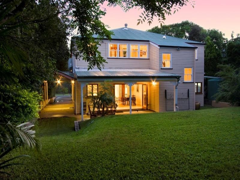 17 Corbie Street, Ashgrove QLD 4060