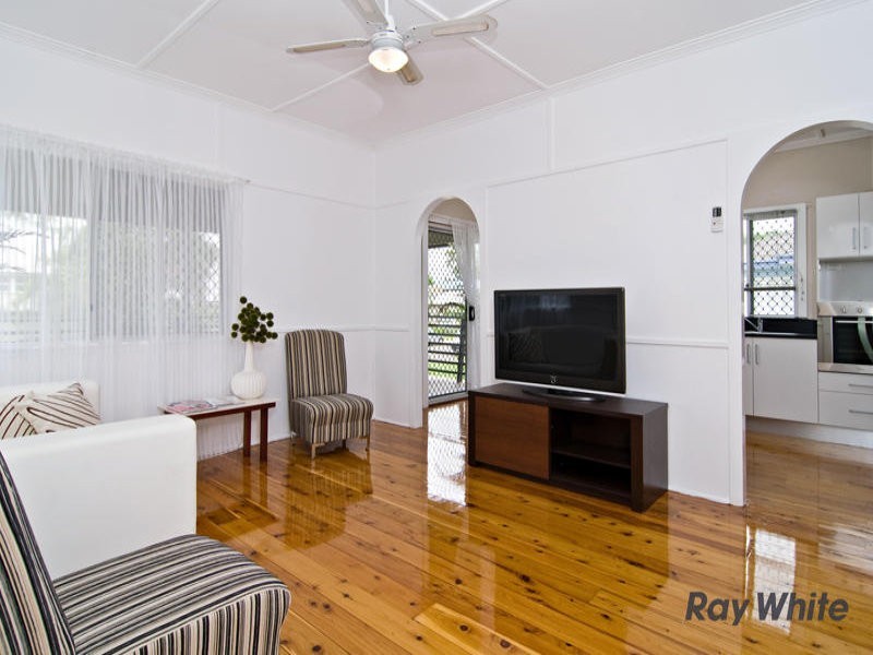 63 McConaghy Street, Mitchelton QLD 4053