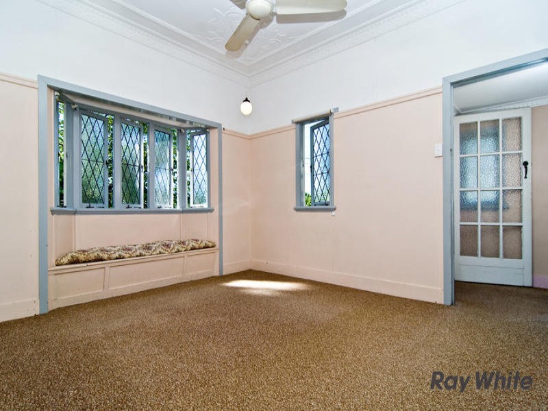 30 Chermside Street, Grange QLD 4051