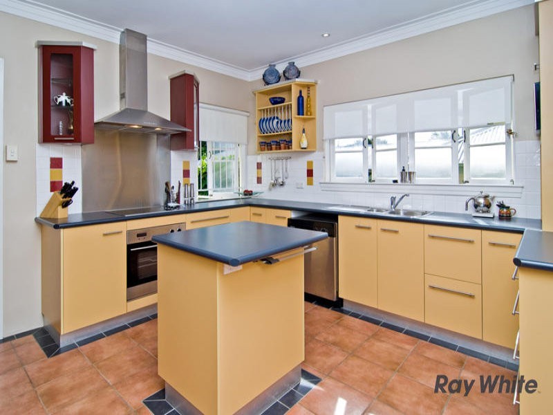 5 McCawley Street, Stafford QLD 4053