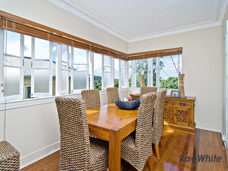 5 McCawley Street, Stafford QLD 4053