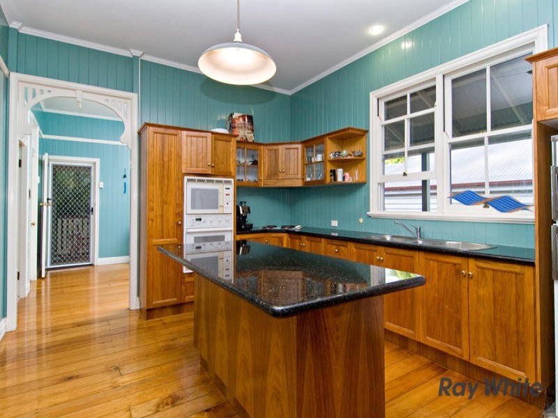 6 Gosman Street, Newmarket QLD 4051