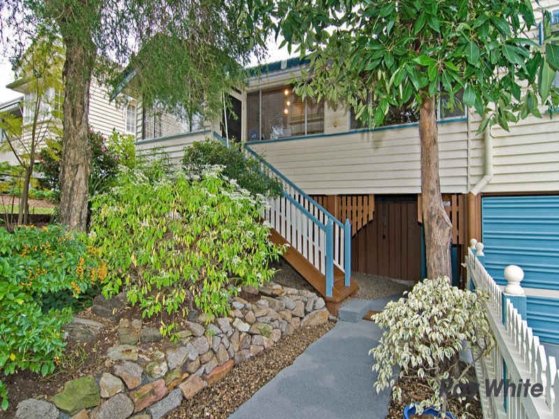 39 Crescent Road, Kelvin Grove QLD 4059