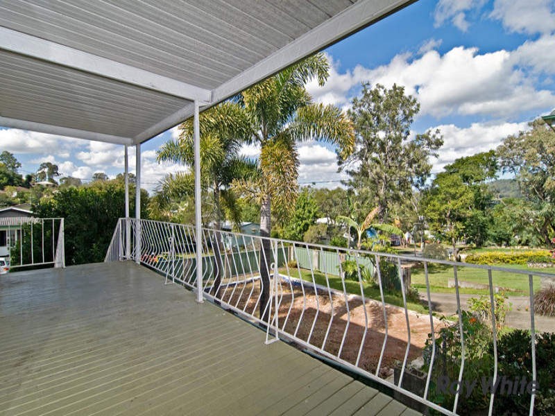 67 Minto Crescent, Arana Hills QLD 4054