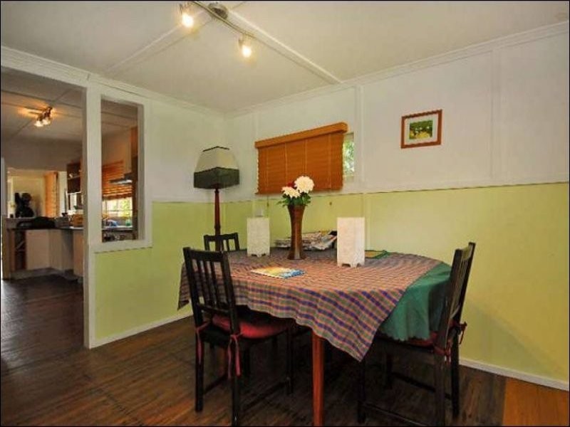 28 Ferricks Street, Stafford QLD 4053