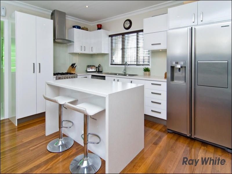 12 Kanangra Street, Stafford QLD 4053