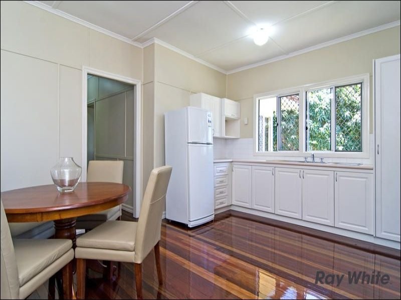 23 Kidgell Street, Stafford QLD 4053