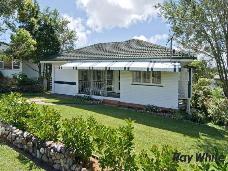 56 Pullford Street, Chermside West QLD 4032