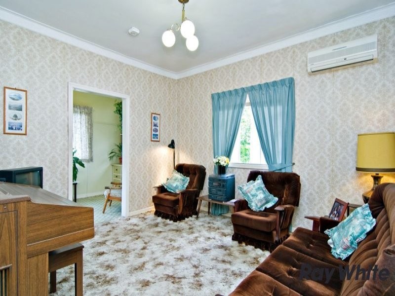 20 Brennan Street, Stafford QLD 4053