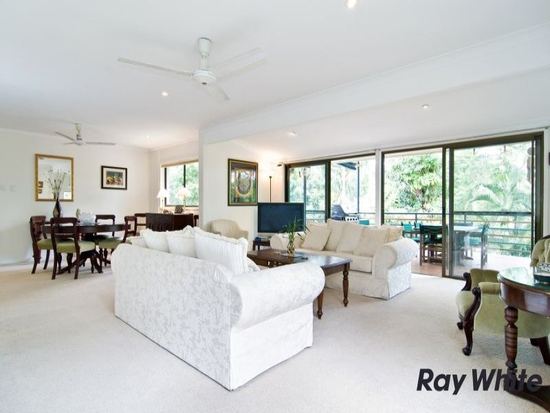 50 Pangeza Street, Stafford Heights QLD 4053