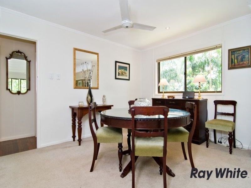 50 Pangeza Street, Stafford Heights QLD 4053