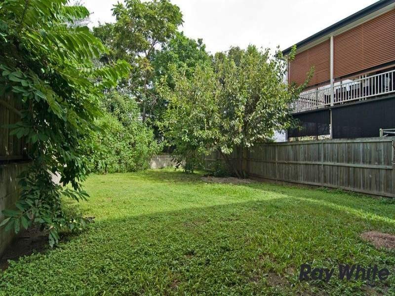 73 Angliss Street, Wilston QLD 4051