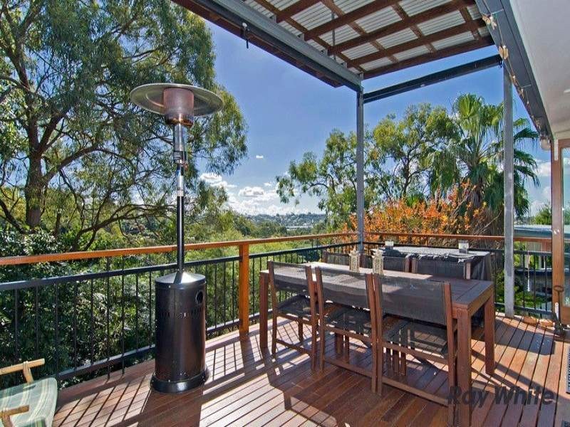 20 Greenway Street, Grange QLD 4051