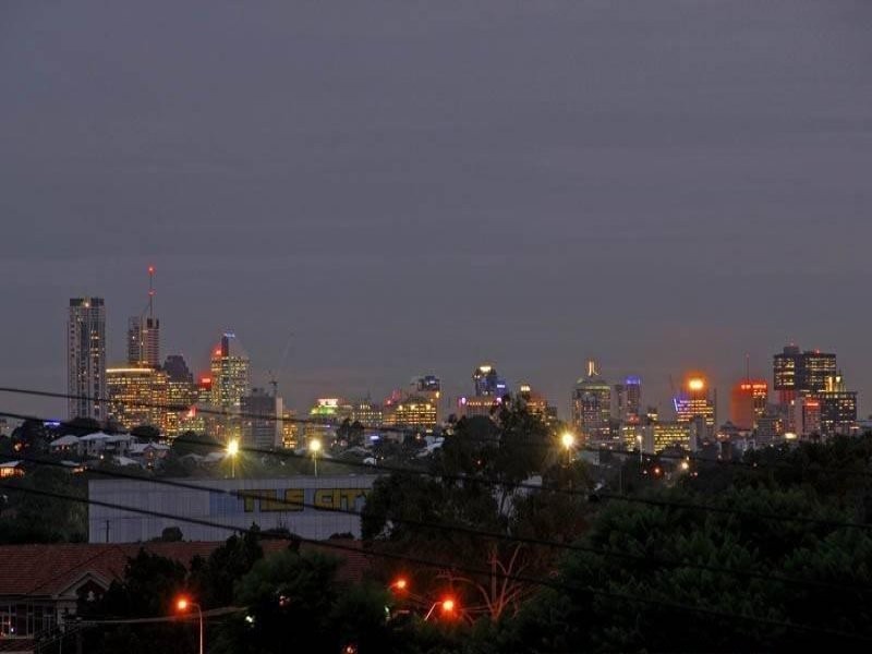 15 Tathra Street, Stafford QLD 4053