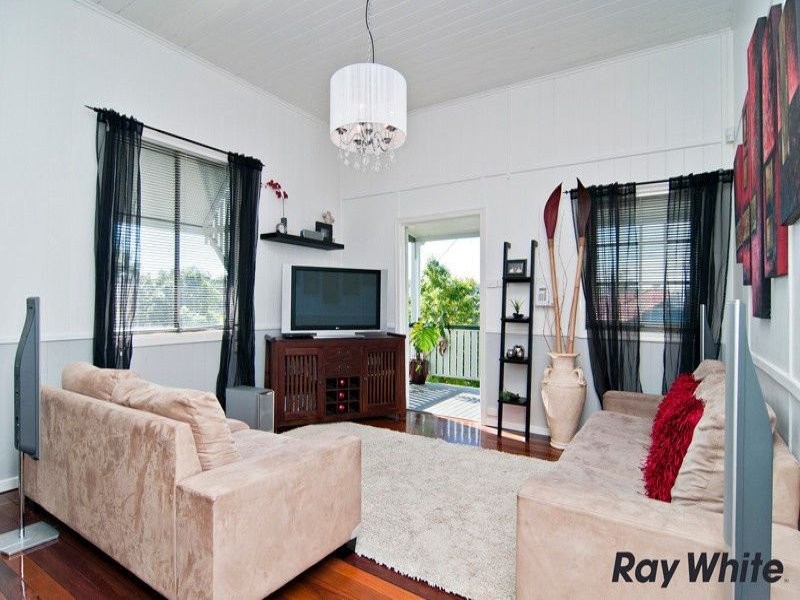 26 Lorne Street, Alderley QLD 4051