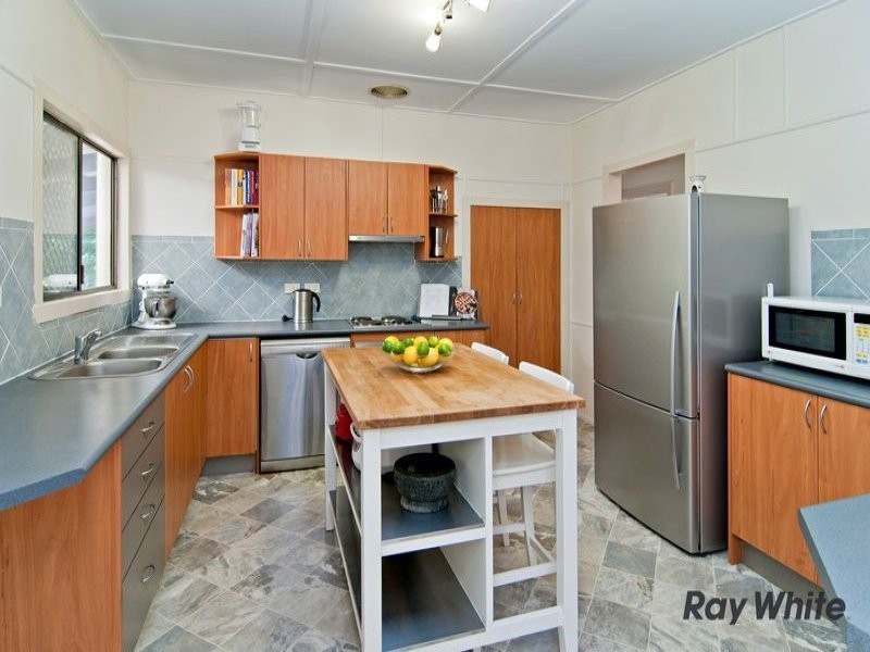 71 Pateena Street, Stafford QLD 4053