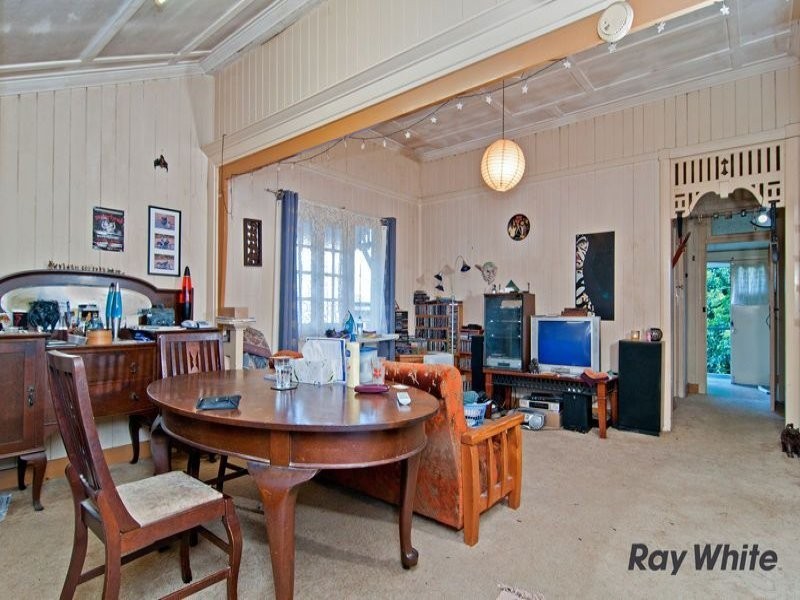 261 Samford Road, Enoggera QLD 4051