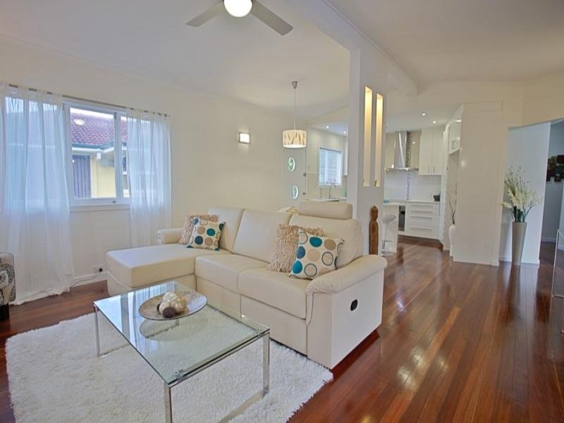 9 Alcester Street, Grange QLD 4051