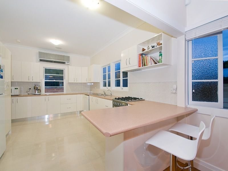 3 Meecham Street, Grange QLD 4051