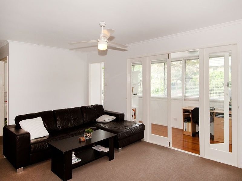 105 Mawson Street, Stafford Heights QLD 4053