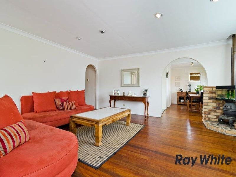 16 Cranbourne Street, Chermside West QLD 4032