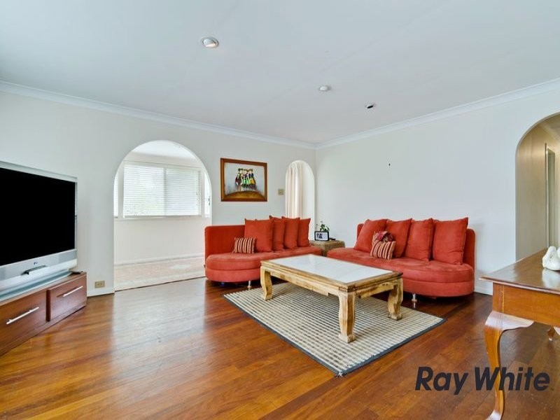 16 Cranbourne Street, Chermside West QLD 4032