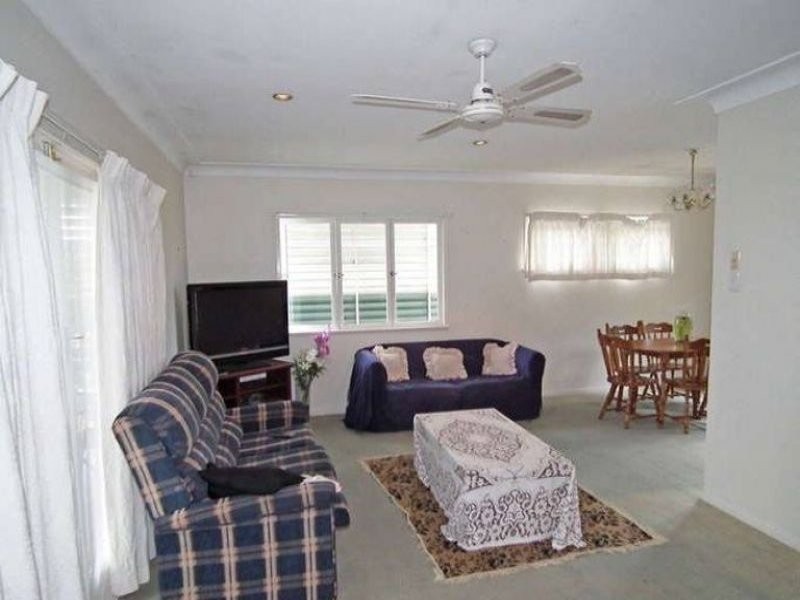 41 Wilgarning Street, Stafford Heights QLD 4053