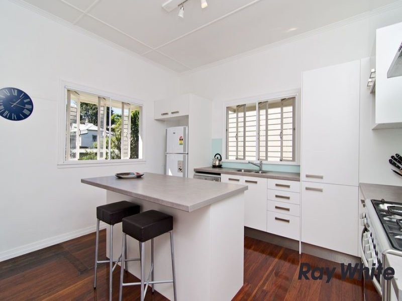 35 Taylor Street, Windsor QLD 4030