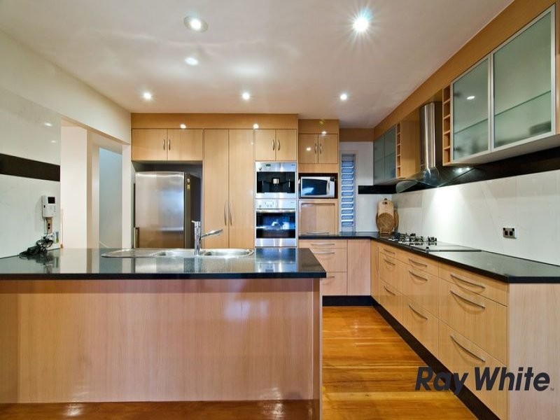 142 Rockbourne Terrace, Paddington QLD 4064