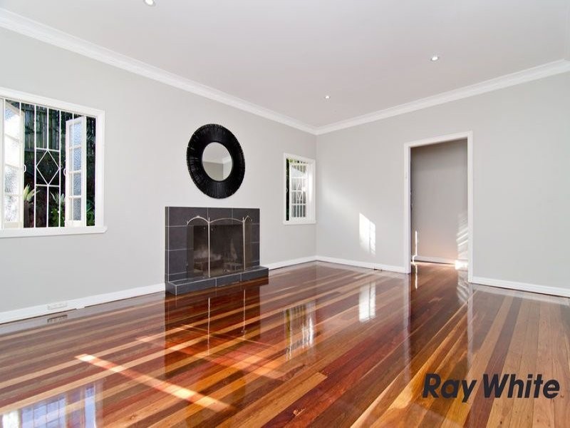 138 Banks Street, Alderley QLD 4051