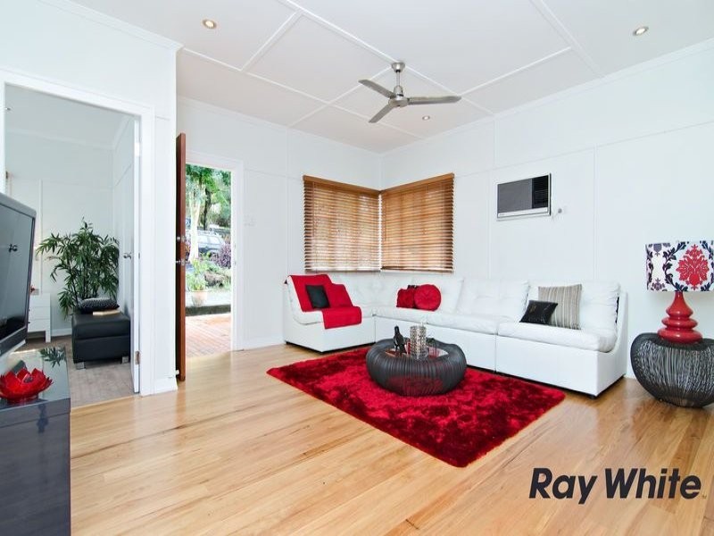 112 Redwood Street, Stafford Heights QLD 4053