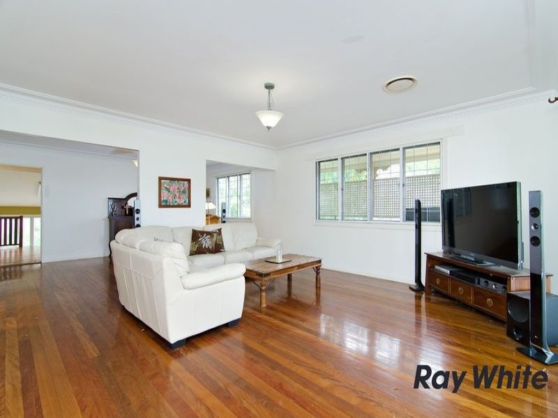 26 Gracemere Street, Newmarket QLD 4051