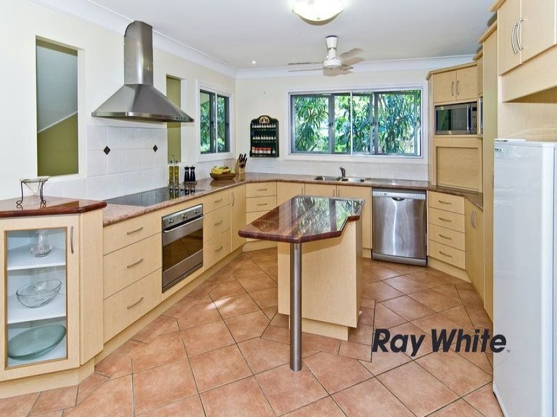 26 Gracemere Street, Newmarket QLD 4051