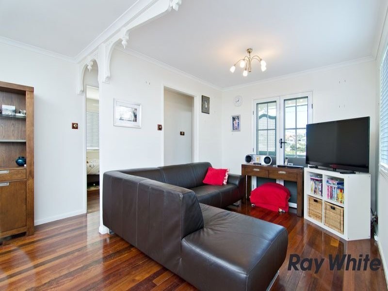 19 Edith Street, Alderley QLD 4051