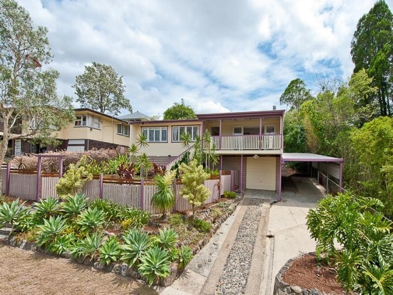 39 Castling Street, Stafford QLD 4053