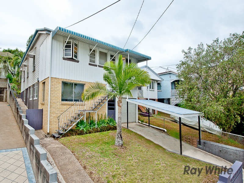 13 Cox Road, Windsor QLD 4030
