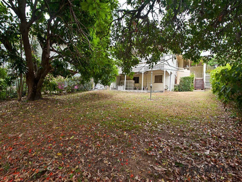 53 Pangeza Street, Stafford Heights QLD 4053