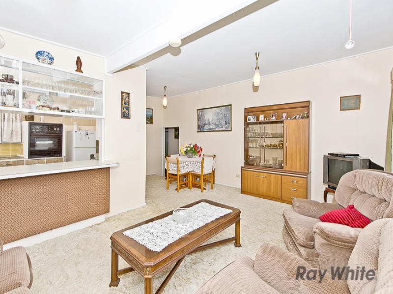 113 Wilgarning Street, Stafford Heights QLD 4053